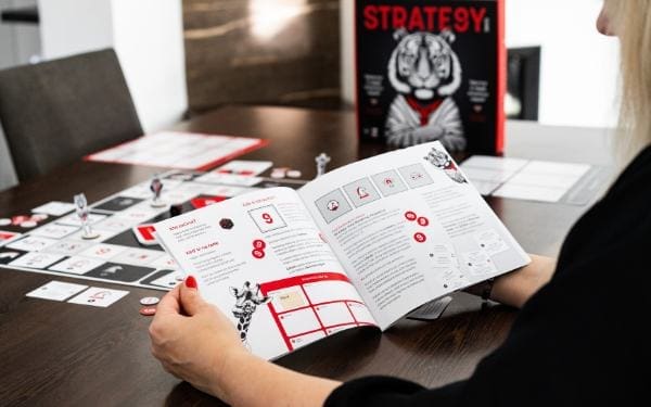 STRATE9Y GAME - Zábava, stratégia a kľúč k miliónovým nápadom. 20 Strate9ygame pravidla hry